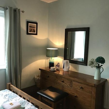 The Lobster Pot Hotel Marloes Buitenkant foto